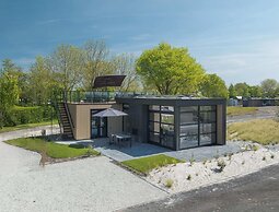 Waterfront Villa With Private Rooftop