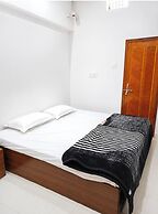 Hotel Ramesht Home Stay Near Kashi Ghat