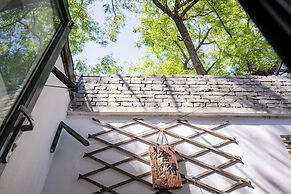 Beijing Junhefu Nanluoguxiang Yard Hotel