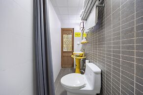 Beijing Junhefu Nanluoguxiang Yard Hotel
