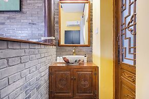 Beijing Junhefu Nanluoguxiang Yard Hotel