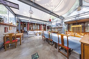 Beijing Junhefu Nanluoguxiang Yard Hotel