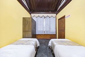 Beijing Junhefu Nanluoguxiang Yard Hotel