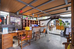 Beijing Junhefu Nanluoguxiang Yard Hotel