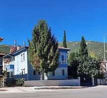 Tranquil 3-bedroom House in Eğirdir With Stunning Views