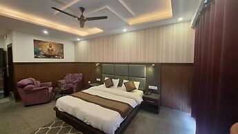 Hotel Summer Nest - Bhagsu Waterfall