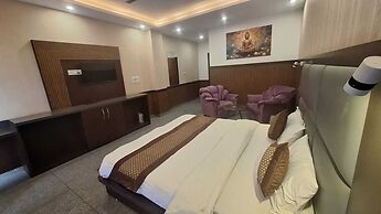 Hotel Summer Nest - Bhagsu Waterfall
