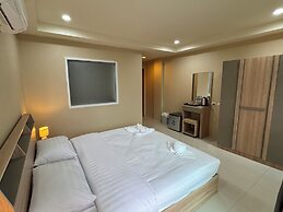Lexis Residence Patong - Newly Renovated