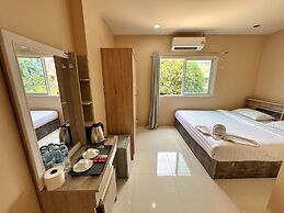 Lexis Residence Patong - Newly Renovated