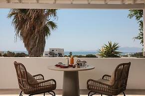 Phoenicia Nature Naxos