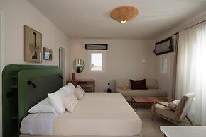 Phoenicia Nature Naxos