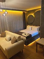 ELİT PERLA SUIT