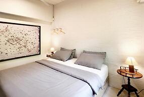 Ena Boutique Hotel & Cafe