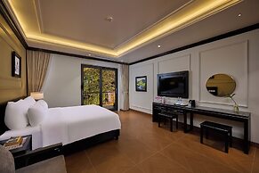 Aluna Hotel