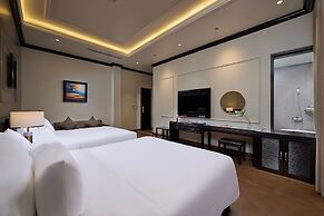 Aluna Hotel