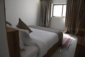 YM RESORT