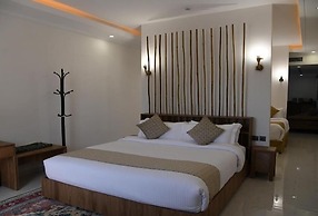 YM RESORT