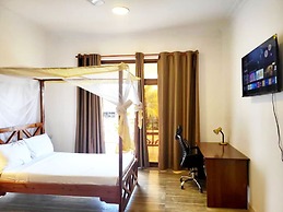 Mimi na Wewe Bungalows Hotel
