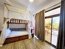 Mimi na Wewe Bungalows Hotel