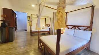 Mimi na Wewe Bungalows Hotel