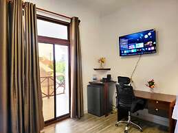 Mimi na Wewe Bungalows Hotel