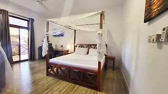 Mimi na Wewe Bungalows Hotel