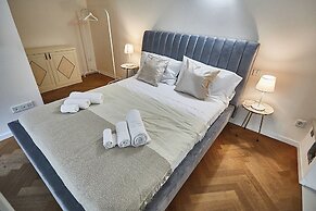 Atlas Apartments - Città Alta