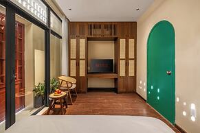 The Sage Villa - 5BR Mini Pool and Sauna