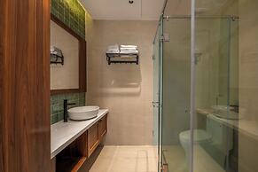The Sage Villa - 5BR Mini Pool and Sauna