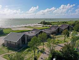 Luxury Workum Waterside Stay With Sauna