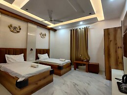 Kay Emm Residency