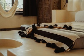 RIAD ATLAS SURF