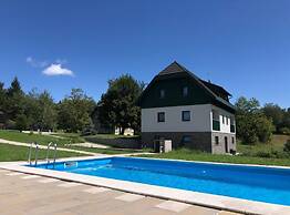 Villa Lika Annex