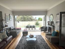 Cosy & Tranquil Family Beach Getaway