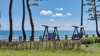 Yangyang J Ocean View