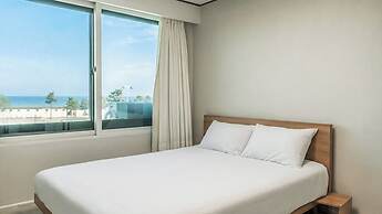 Yangyang J Ocean View