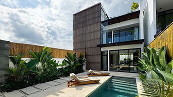 Aquamarine Villa 8A