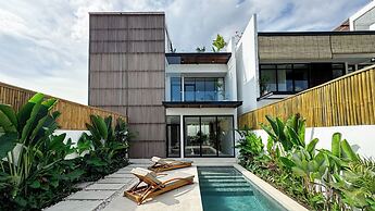 Aquamarine Villa 8A