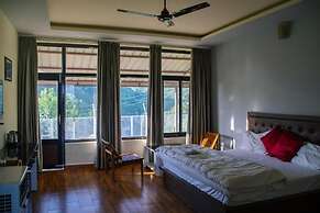 Dhauladhar View Village Resort