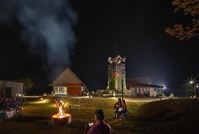 HILL SEASONS RESORT AND SPA