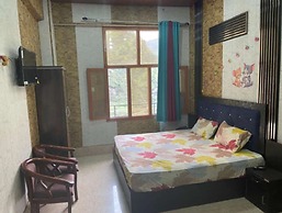Raj Palace