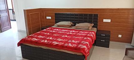 hotel som kunj