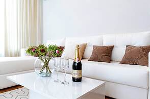 Panoramic City View 1BD Spacious Flat