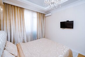 Panoramic City View 1BD Spacious Flat