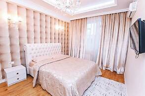 Panoramic City View 1BD Spacious Flat