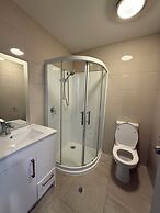 Goodview Hotel