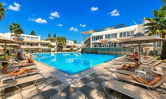Kavros Beachside Apts