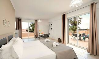 Kavros Beachside Apts