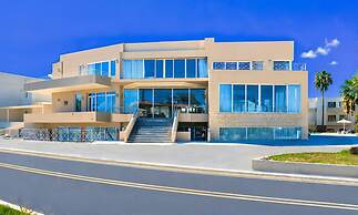Kavros Beachside Apts