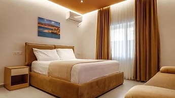 KRONOS Hotel Sarande